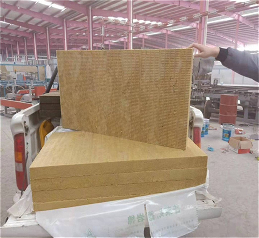 建筑外墻巖棉板保溫