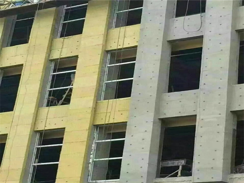 外墻保溫巖棉板施工方案——昊辰巖棉板廠家提供專業(yè)保溫解決方案